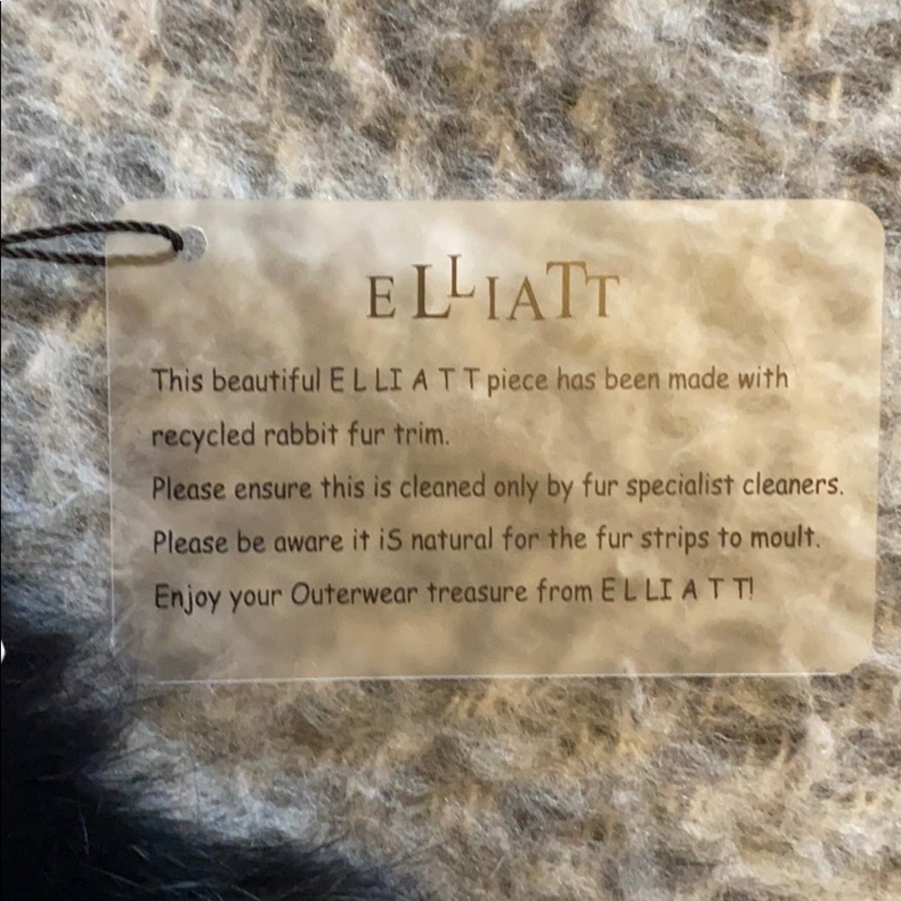 Elliatt Ombré Rabbit fur coat - Picture 11 of 12